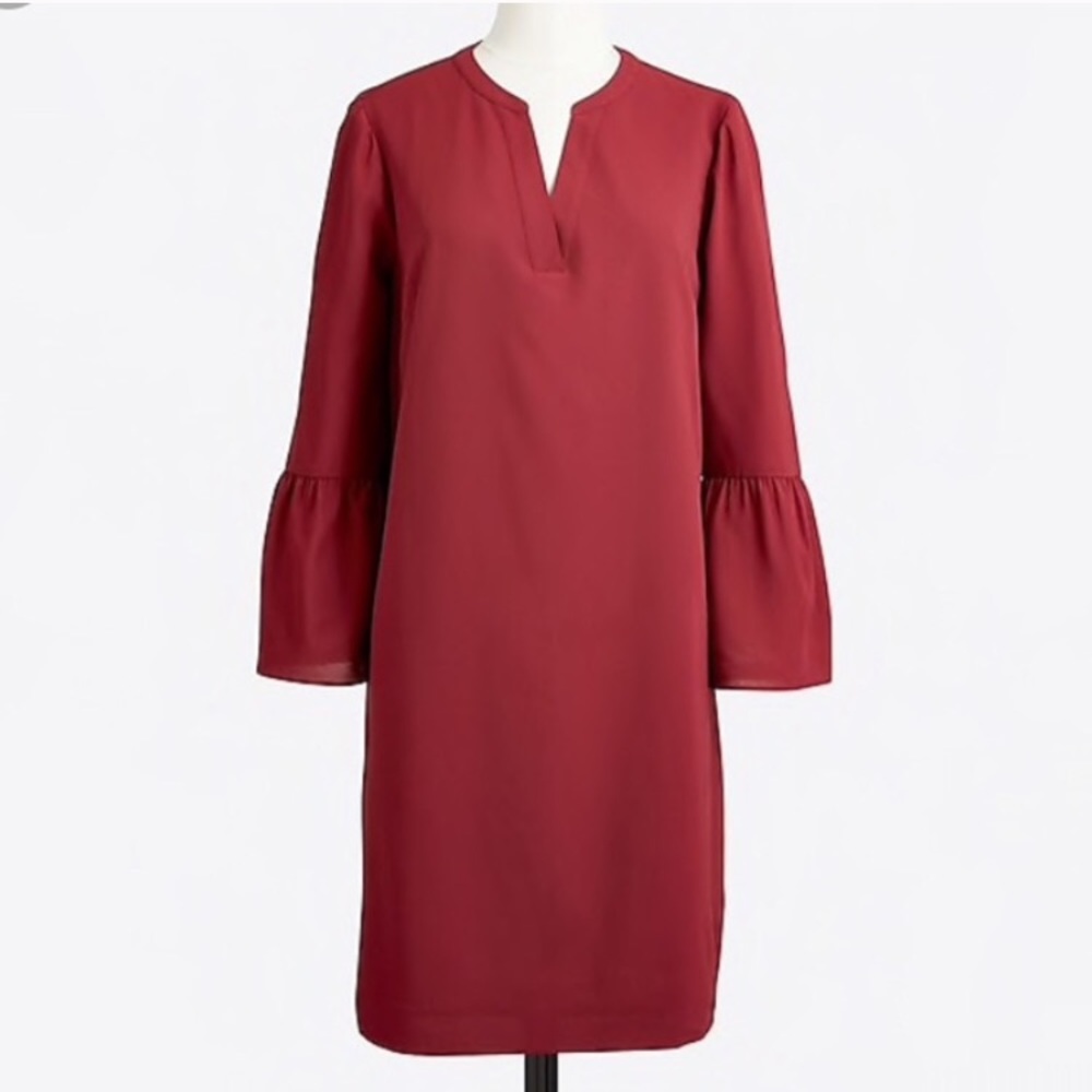 J.Crew Cranberry Cute Bell Sleeve Dress 💃🏼